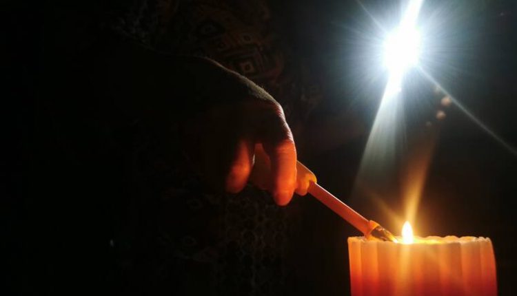 El apagón que revivió el uso de velas
