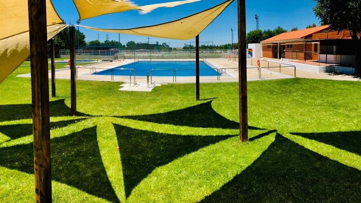 Piscina municipal de Moraleja de Enmedio